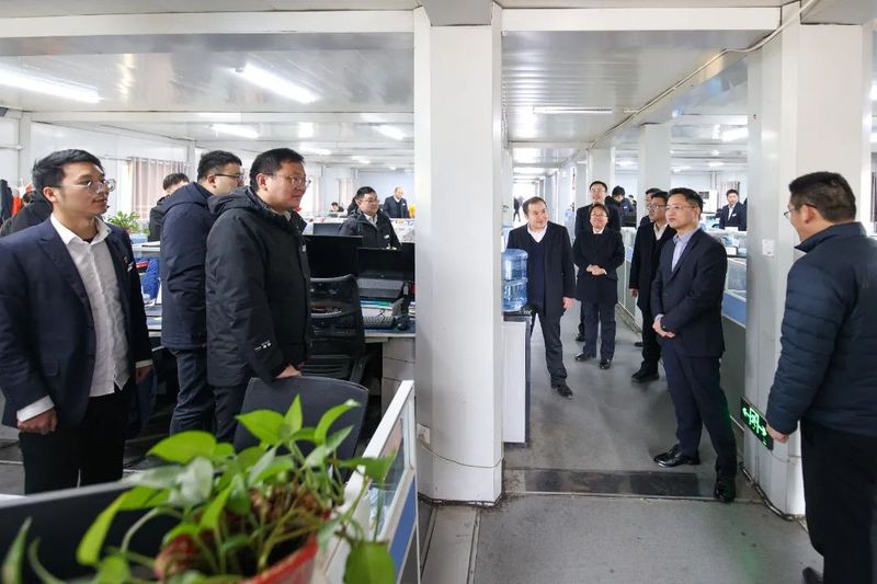 新春走起来 | 设备公司铆足干劲奔赴蛇年新征程